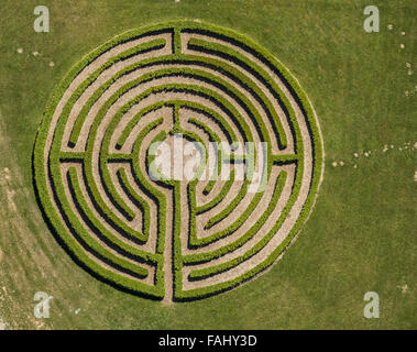 Luftbild, Labyrinth, Absicherung, Irrgarten, Labyrinth, Freunde und Förderer des Bildungszentrums St. Boniface Elkeringhausen e. V., Stockfoto