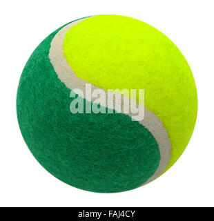 Zweifarbig grün-gelben Tennisball auf einem weißen Hintergrund isoliert. Stockfoto