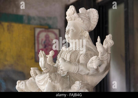 Unvollendete Idol der Göttin Durga, Pune, Indien Stockfoto
