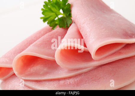 Dünne Scheiben magerer Schinken Stockfoto