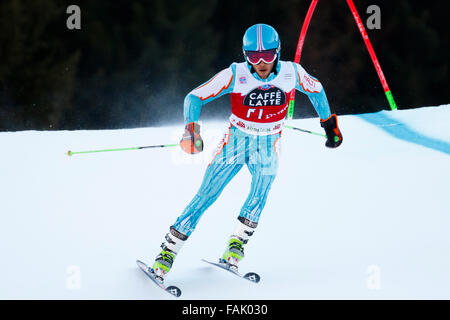 Alta Badia, Italien 20. Dezember 2015.  Diego Cappadozzi (Ita) Vorläufer der Audi Fis Alpine Ski Welt Cup Herren Riese Stockfoto