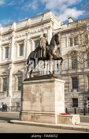 Statue von General Haig auf dem Pferderücken in Whitehall, London, England, Großbritannien Stockfoto