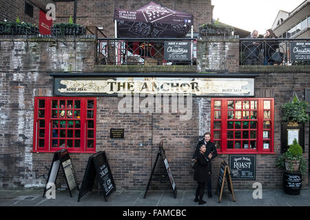 Die historischen Pub The Anchor auf der South Bank in London. Stockfoto