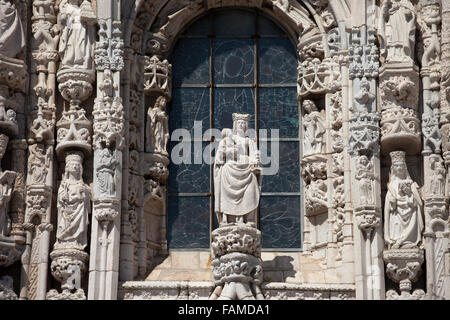 Portugal, Lissabon, architektonische Details von Jeronimos Kloster Kirche von Santa Maria de Belém außen Stockfoto