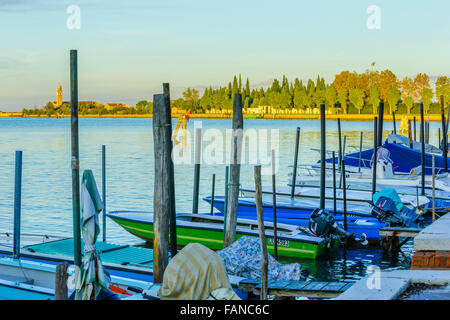 Blick auf Mazzorbo Insel von Insel Burano Stockfoto