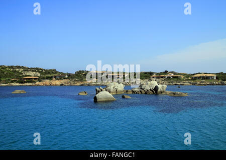 Luxus-Häuser in der Insel Cavallo. Stockfoto