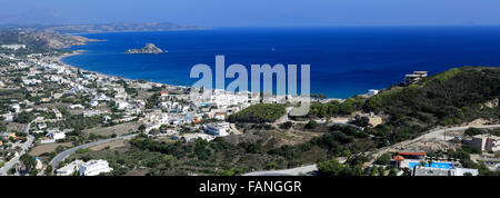 Kastri Insel mit Kapelle des Heiligen Nikolaus, Kefalos Bay, Kefalos Stadt, Insel Kos, Dodekanes Gruppe von Inseln, Süd Ägäis Stockfoto