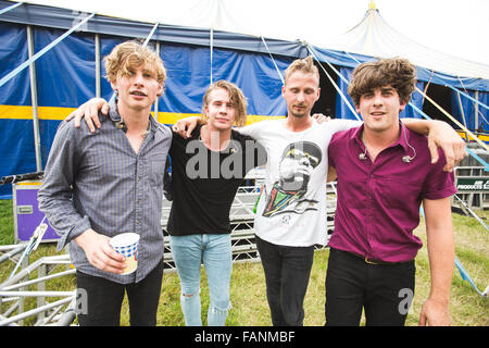 30. August 2015 - Circa Wellen hinter den Kulissen beim Leeds Festival 2015 © Myles Wright/ZUMA Draht/Alamy Live News Stockfoto