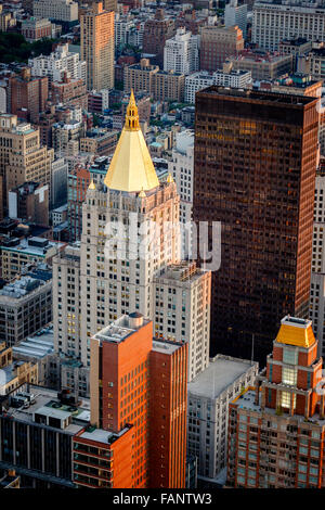 Luftbild des Flatiron District Gebäude und Dächer auf der Madison Avenue in der Nähe von Madison Square Park, Manhattan, New York City Stockfoto