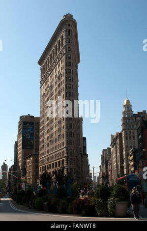 Flatiron Building. Zwischen 22. und 23. St. und zwischen Broadway und 5th Ave, eines der bedeutendsten Gebäude der Ci Stockfoto