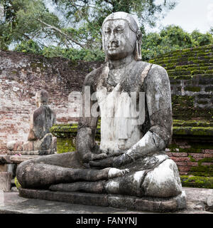 Buddha-Statuen in Samadhi Lage am Vatadage, Polonnaruwa, Sri Lanka Stockfoto