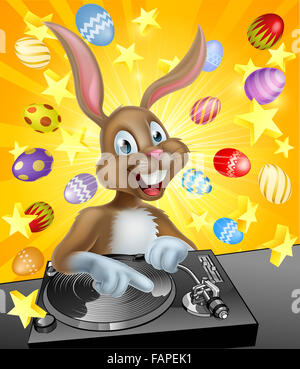 Cartoon Ostern Hase DJ Musik auf den Decks oder Runde Tische mit Schokoladeneier im Hintergrund Stockfoto