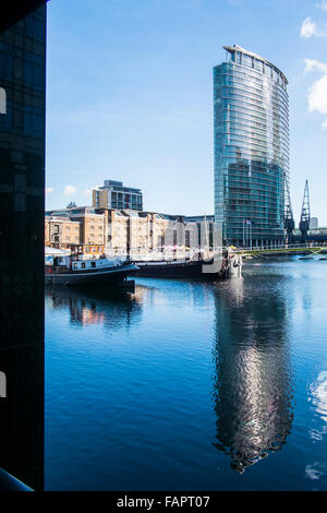 Ein West India Quay, Canary Wharf, London, England, Großbritannien Stockfoto