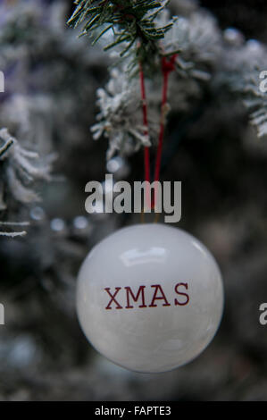 Glücklich Weihnachtskugel Stockfoto