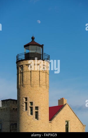 Historische alte Mackinac Point Lighthouse im Michilimackinac State Park in Mackinaw City Michigan Stockfoto