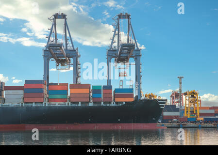 Singapur Cargo-terminal, einer der geschäftigsten Häfen der Welt, Singapore. Stockfoto