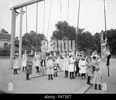 Girls Spielplatz, Harriet Insel St. Paul, Minnesota, USA, 1905 Stockfoto