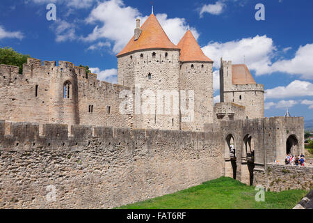 La Cite, mittelalterliche Festungsstadt Carcassonne, UNESCO-Weltkulturerbe, Languedoc-Roussillon, Südfrankreich, Frankreich Stockfoto