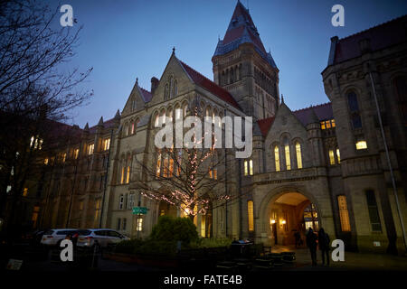 Universität von Manchester Exterior The Old Quadrangle am Hauptcampus der University of Manchester auf Oxford Road.traditional Stockfoto