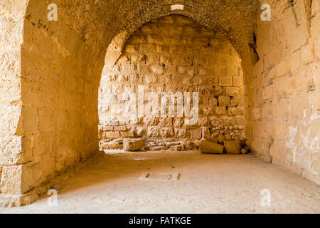 Die inneren Hallen der historischen Ajlun Burg im Haschemitischen Königreich Jordanien Nahost. Stockfoto