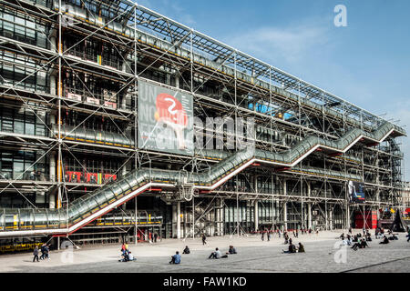 Das Centre Georges Pompidou Gebäude im Zentrum von Paris. Stockfoto