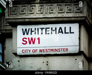 Whitehall SW1, City of Westminster, unterzeichnen in London, Vereinigtes Königreich. Stockfoto