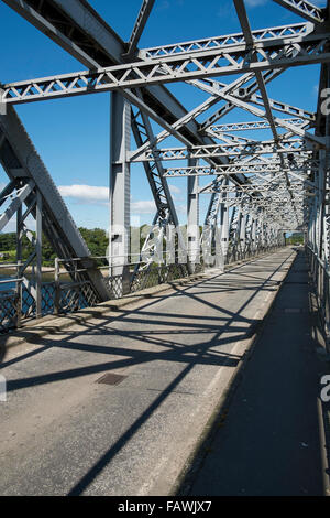Die Connel-Brücke überspannt die schmalste Stelle der Loch Etive in Argyll an der Westküste von Schottland. Stockfoto