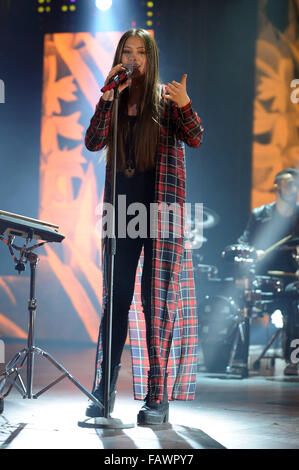 Jasmin Thompson am Sanremo Giovani 2015 im Ariston Theater Featuring durchführen: Jasmine Thompson erklingt am Sanremo Giovani 2015 in der Ariston Theater wo: Sanremo, Italien: 28. November 2015 Stockfoto