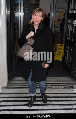 Mel Giedroyc Ankunft im BBC Radio 2 Studios Featuring: Mel Giedroyc Where: London, Vereinigtes Königreich bei: 27. November 2015 Stockfoto