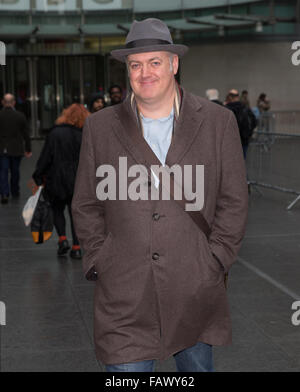 Promis bei den BBC-Studios mit: Dara Ó Briain wo: London, Vereinigtes Königreich bei: 27. November 2015 Stockfoto