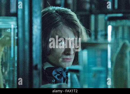 VICTOR FRANKENSTEIN 2015 Twentieth Century Fox Corporation Film mit Daniel Radcliffe Stockfoto