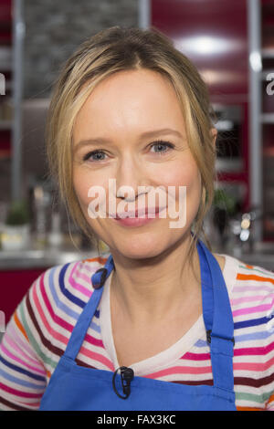 ARD ZDF Kochshow "Lafer Lichter Lecker" an Fernsehmacher-Studio Featuring: Stefanie Stappenbeck Where: Hamburg, Deutschland bei: 29. November 2015 Stockfoto