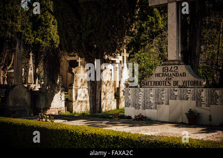 Grab der Bruderschaft der Priester von Vitoria, Spanien Stockfoto