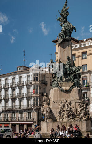 Denkmal für die Schlacht von Vitoria in der Plaza De La Virgin Blanca, Vitoria-Gasteiz. Alava, Baskenland, Baskenland, Spanien Stockfoto