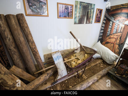 Museum der unterirdischen Tunnel von Sarajevo Baujahr 1993 während der Belagerung von Sarajevo, die Stadt mit bosnischen gehaltenen Territorium zu verknüpfen Stockfoto