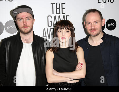 Prominente besuchen The Game Awards 2015 am Microsoft-Theater.  Mitwirkende: CHVRCHES wo: Los Angeles, California, Vereinigte Staaten von Amerika als: 3. Dezember 2015 Stockfoto