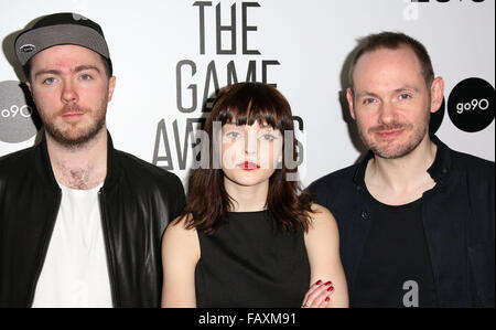 Prominente besuchen The Game Awards 2015 am Microsoft-Theater.  Mitwirkende: CHVRCHES wo: Los Angeles, California, Vereinigte Staaten von Amerika als: 3. Dezember 2015 Stockfoto