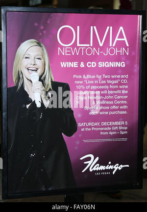 Olivia Newton John Wein und CD signing bei Flamingo Las Vegas Featuring: Atmosphäre wo: Las Vegas, Nevada, USA bei: 5. Dezember 2015 Stockfoto