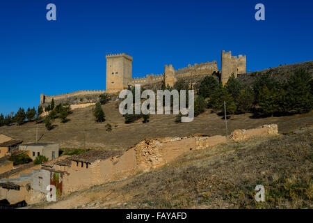 Burg in Peñaranda de Duero Stockfoto