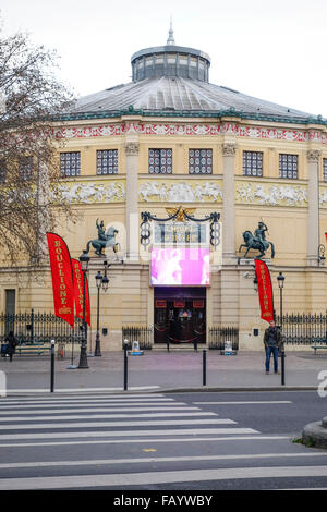 Der Cirque d ' hiver, Wintercircus, Gebäude, Theater, Zirkus, Paris, Frankreich. Stockfoto