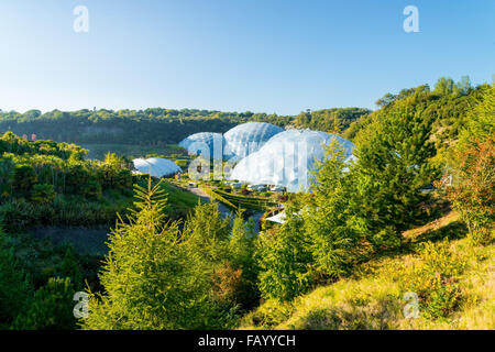 Das Dome Eden Project in Cornwall anzeigen Stockfoto