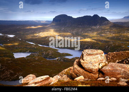 Knockan Cul Mor Blick über Suilven (Schottland) Stockfoto