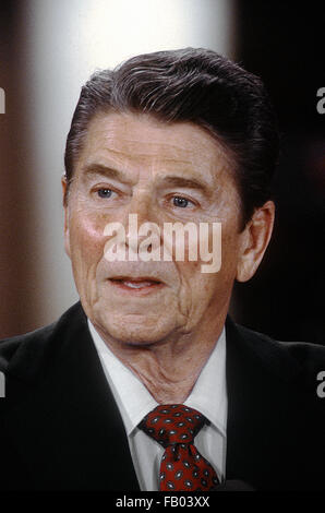 Washington, DC, USA, 18. Juni 1985 Präsident Ronald Reagan Pressekonferenz im East Room des weißen Hauses: Mark Reinstein Stockfoto
