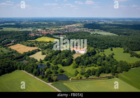 Schloss Cappenberg in Selm-Cappenberg Stiftskirche mit Schlossberg, ehemals Cappenberg Schloss ist ein ehemaliger Zisterzienser Stockfoto
