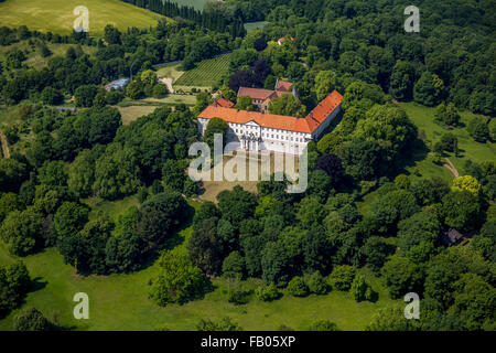 Schloss Cappenberg in Selm-Cappenberg Stiftskirche mit Schlossberg, ehemals Cappenberg Schloss ist ein ehemaliger Zisterzienser Stockfoto