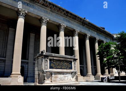 New Haven, Connecticut: World War I Memorial zu gefallen, Yale-Absolventen und der Yale University-Speisesaal Stockfoto