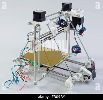 Montage von Open-Source-3D-Drucker Prototyp Stockfoto