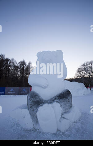 Changchun, Jilin, CHN. 5. Januar 2016. Changchun, CHINA - 5. Januar 2015: (Nur zur redaktionellen Verwendung. CHINA heraus)-Eis-fest. © SIPA Asien/ZUMA Draht/Alamy Live-Nachrichten Stockfoto