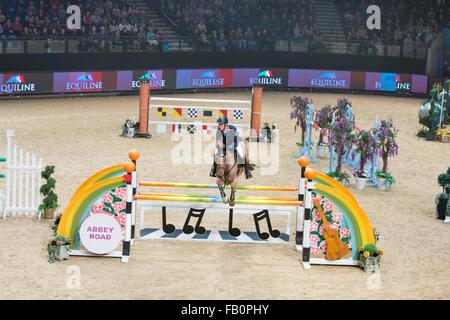 Liverpool International Horse Show, Januar 2016, Vereinigtes Königreich.  Graham Gillespie auf Reve de Bacon Stockfoto