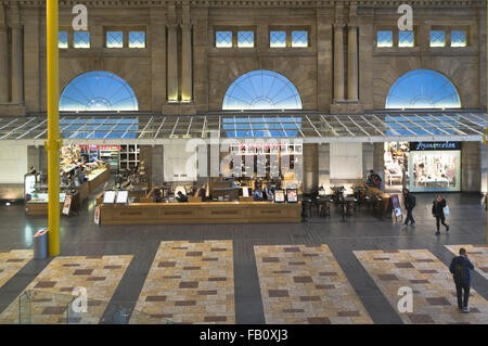 dh Valeries Brasserie UNION SQUARE ABERDEEN moderne Shopping Center café Stockfoto